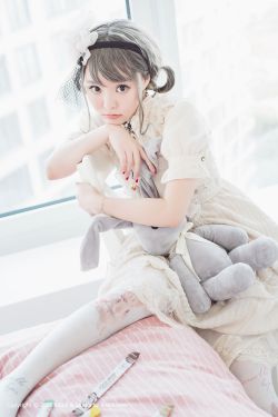 娜娜的玫瑰战争